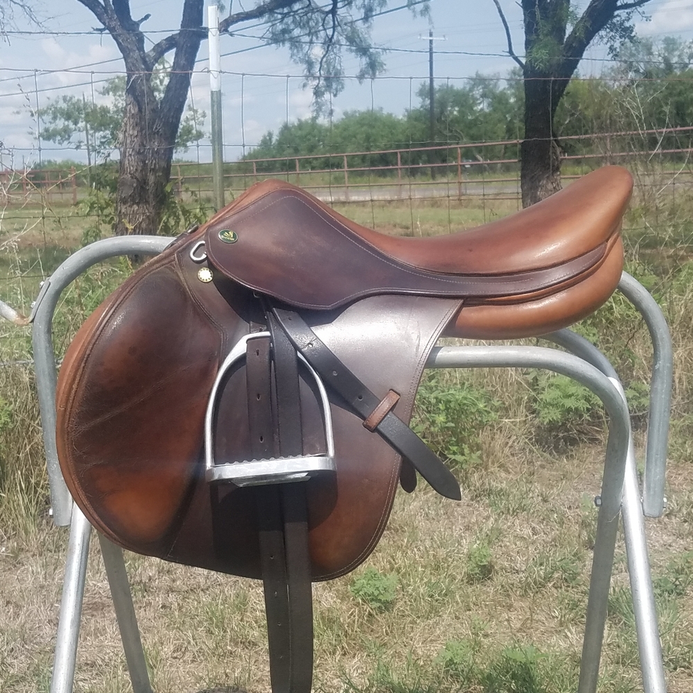 18" Prestige Eventer english/jumping saddle